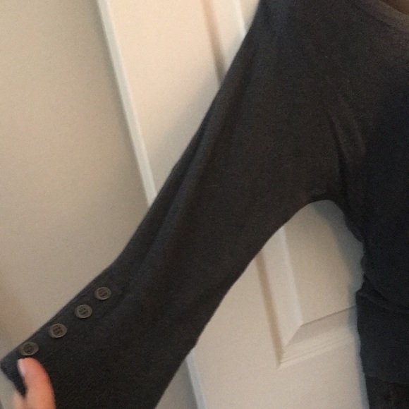 LOFT Sweater - Picture 4 of 8